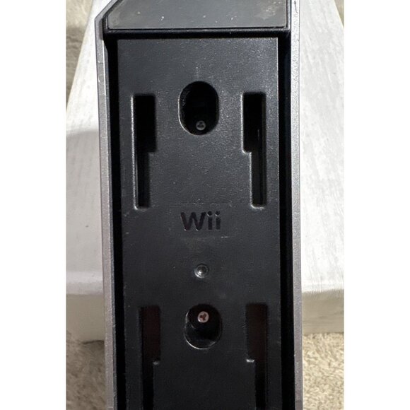 Nintendo Wii Console Stand RVL-017 Silver Gray Plastic Base Dock Replacement OEM - Picture 8 of 11